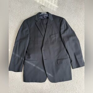 Men’s Black Suit w/Pants